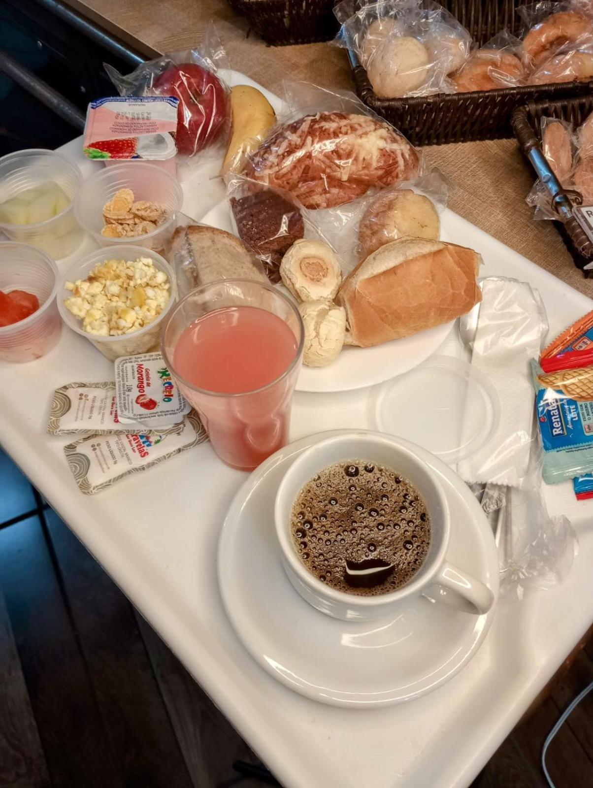 Calabreza Hotel E Restaurante Tres Coracoes Εξωτερικό φωτογραφία